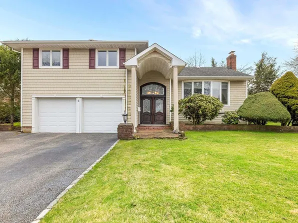 6 Glenn Drive, Woodbury, NY 11797