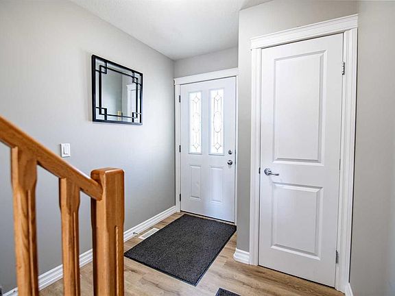 4th image of 2002 E 22nd Ave #6