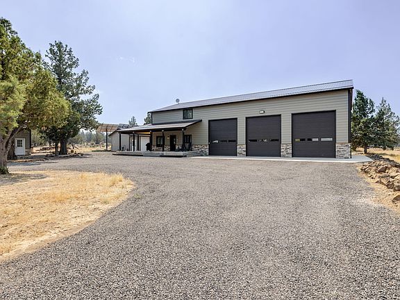 3rd image of 5112 SW Brandy Ln