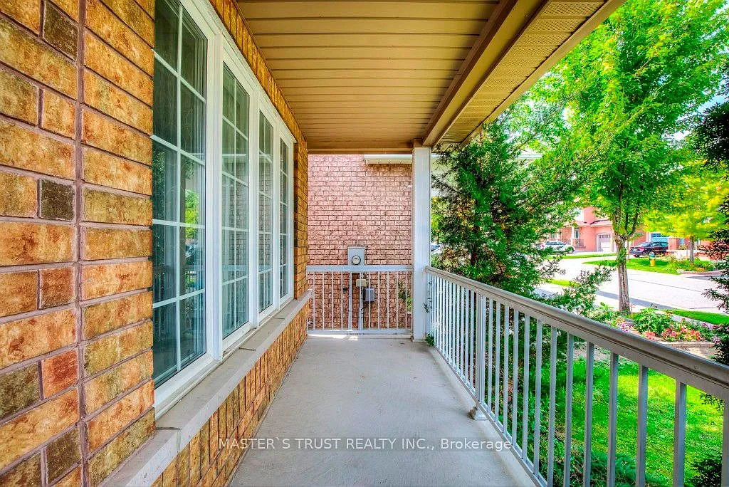 3 bed, $3,300 — Photo 3
