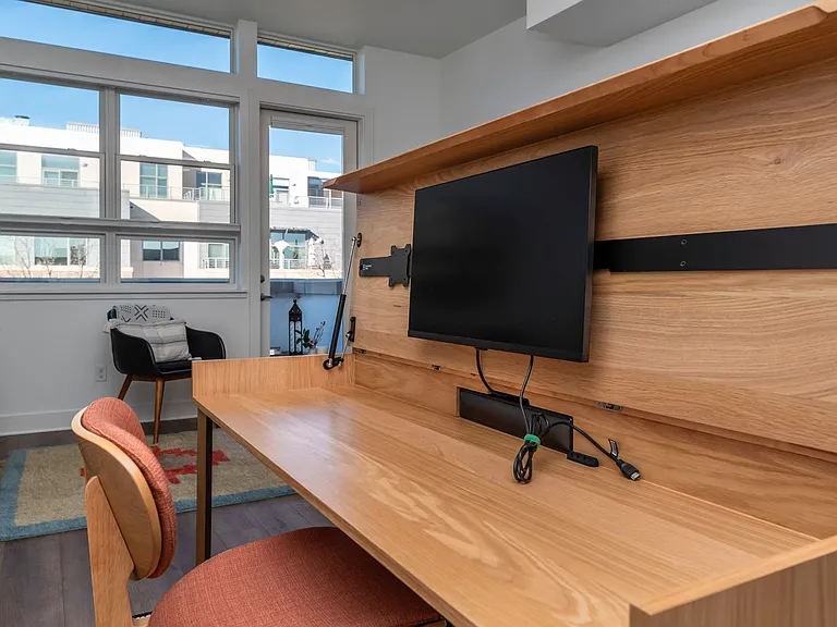 Workstation (dining table opened)