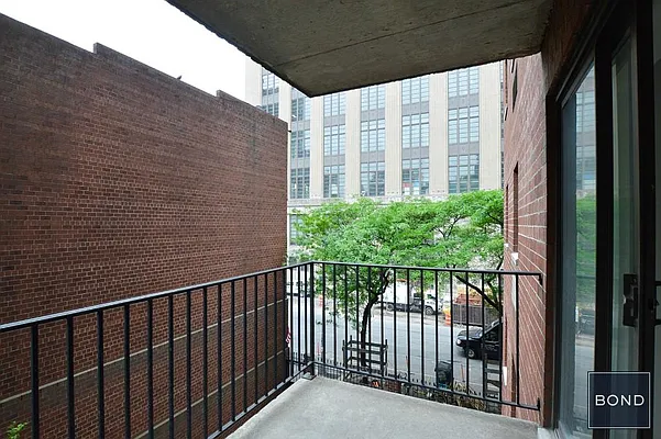 Rented by Bond New York | media 12