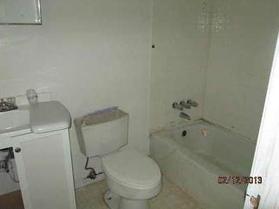 5th image of 6160 Park Dr