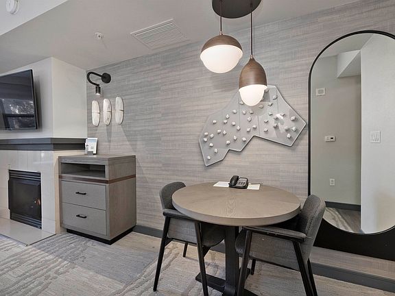 3rd image of 50 Hillside Dr #334