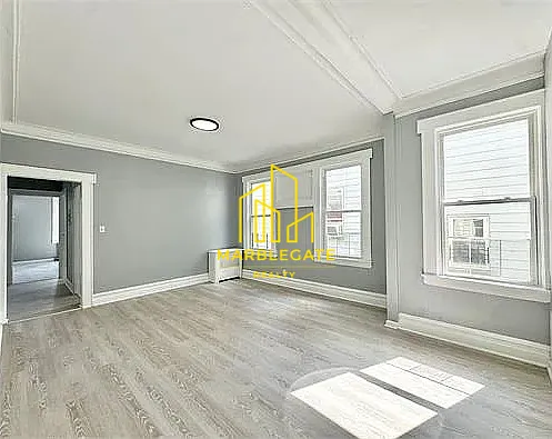 47 Eckert Ave #22