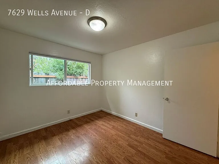 7629 Wells Ave #D — Photo 7