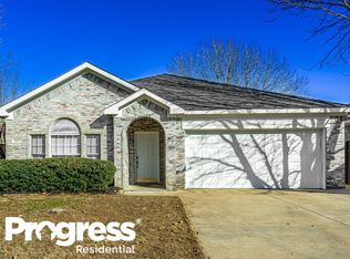 3913 Overlake Dr, Denton, TX 76210