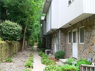 1st image of 6 Essex St APT G35