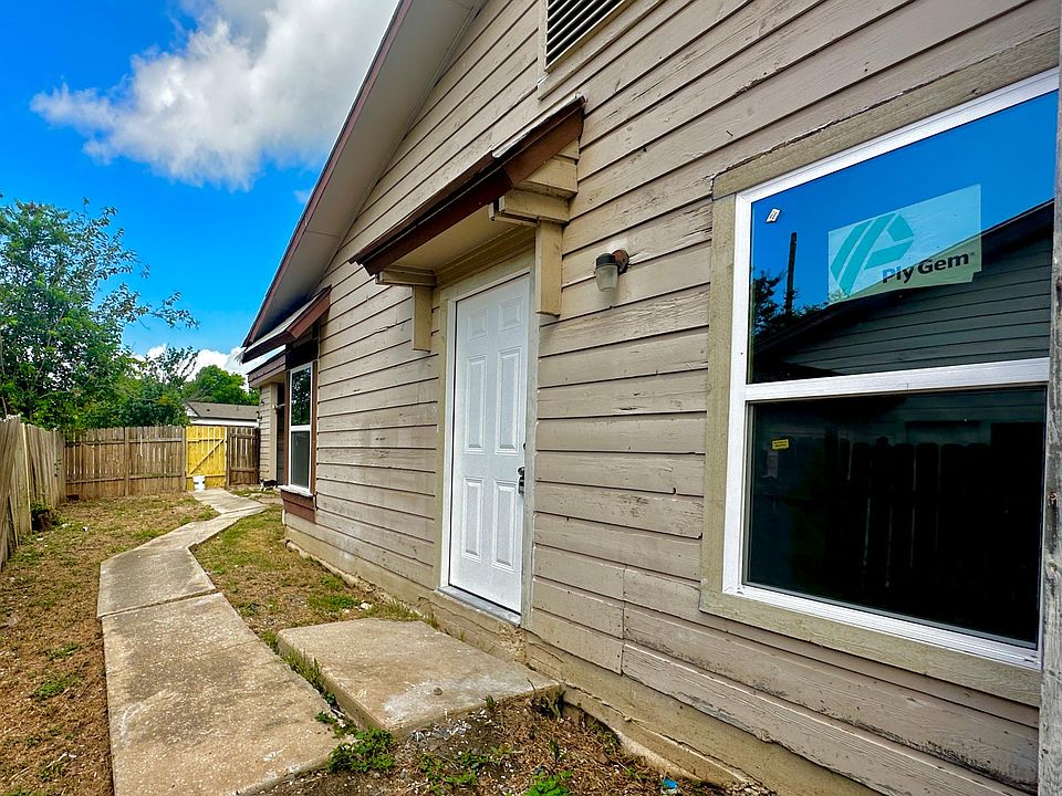1st image of 8434 Dixon Ridge Dr