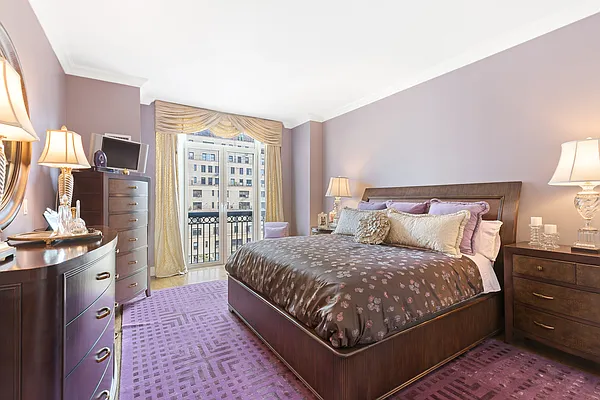 Sold by Corcoran | media 20