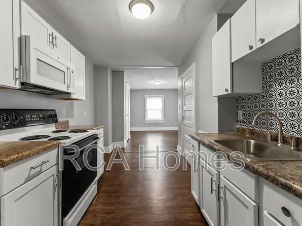 528 1/2 E Raymond St, Indianapolis, IN 46203