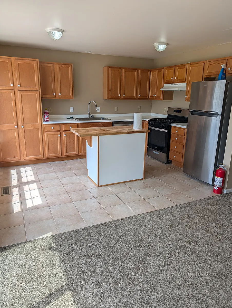 Building Photo - 1712 Brookstone Dr