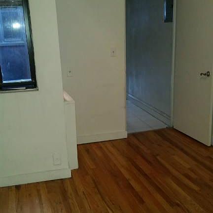 5th image of 213 E 89th St APT 4B