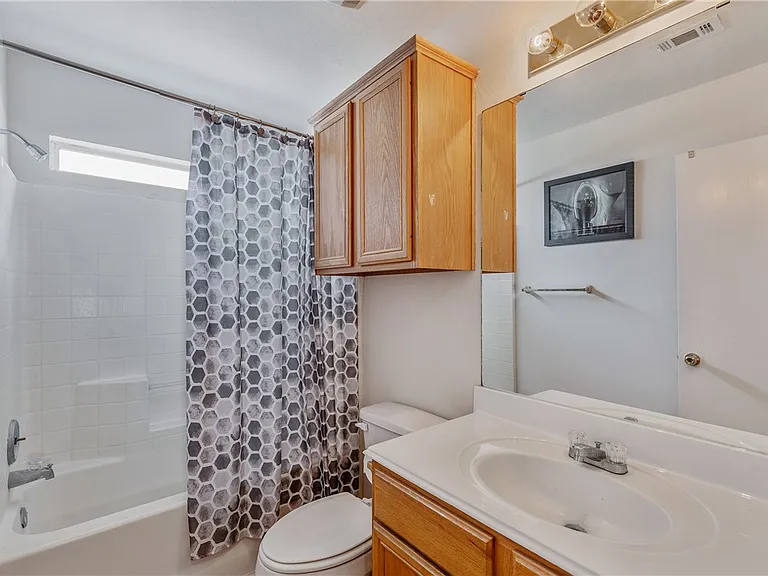 2435 Pintail Loop — Photo 11