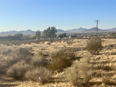 14880 Burns Dr, Apple Valley, CA, 92307