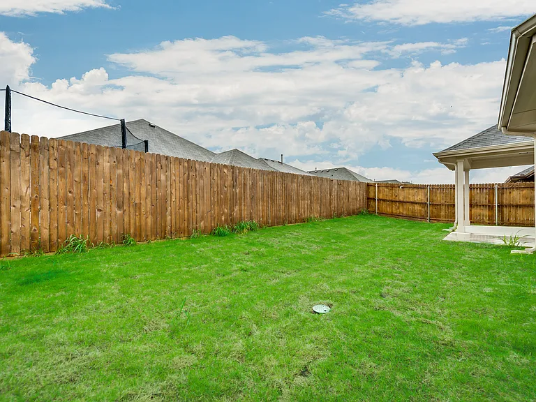 816 Bird Creek Dr — Photo 29