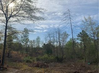 657 Outlaw Ln, Cameron, NC 28326