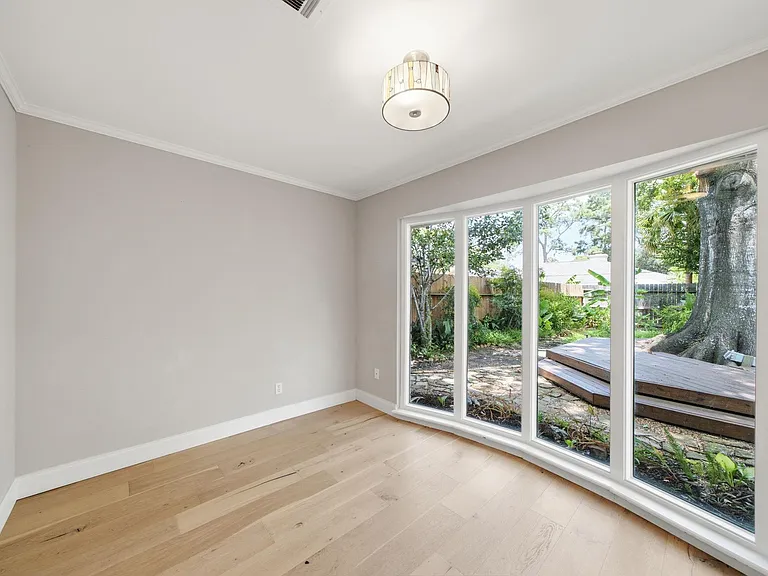 14110 Barryknoll Ln — Photo 26