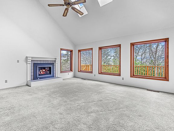 4th image of 280 Alta Ave