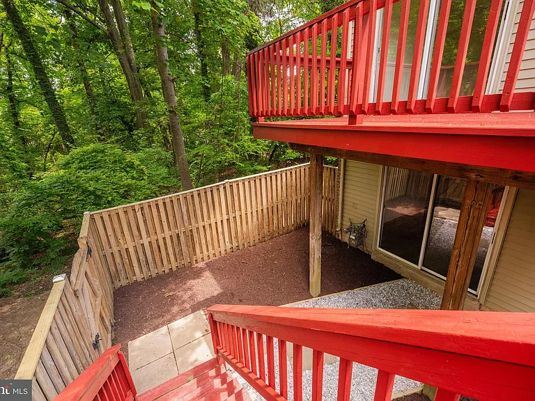 2615 Chivalry Ct — Photo 52