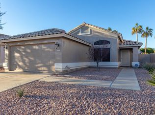 6896 W Via Del Sol Dr, Glendale, AZ 85310