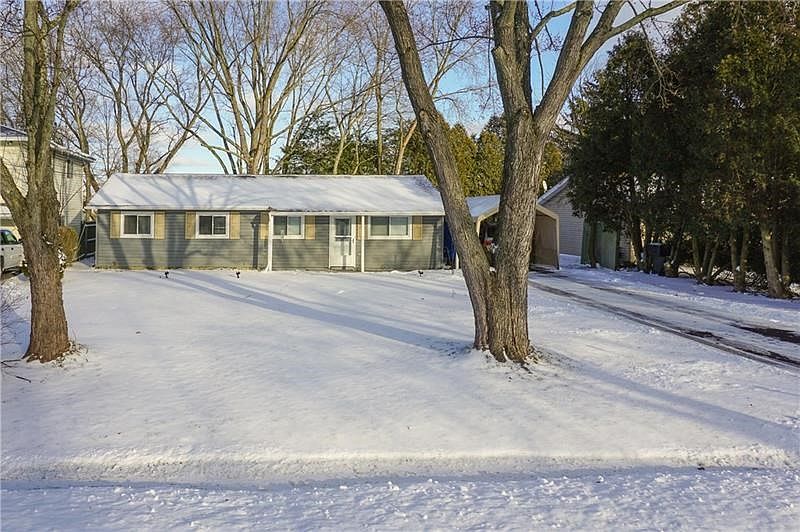 Welcome to this charming ranch at 307 Byron Circle in Fernway!
