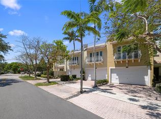 605 NE 17th Way #3, Fort Lauderdale, FL 33304