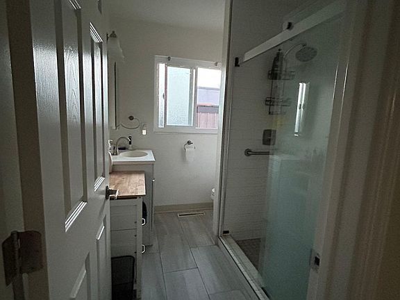 4th image of 2332 Patricia Dr #2332