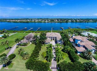 8120 S Seacrest Dr, Vero Beach, FL 32963