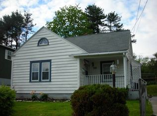 100 McArthur St, Pittsfield, MA 01201
