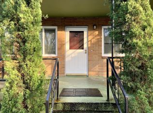 6312 Phinney Ave N APT 4, Seattle, WA 98103