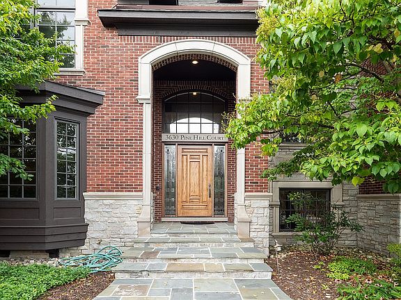 2nd image of 3630 Pine Hill Ct
