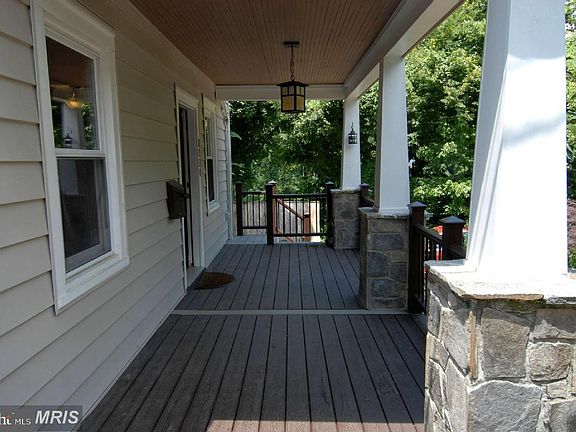 2nd image of 2036 N Cleveland St