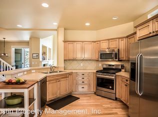 659 SW Peak View Pl, Bend, OR 97702