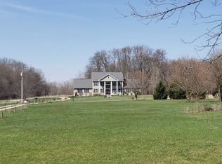 2361 Island Hwy, Charlotte, MI
