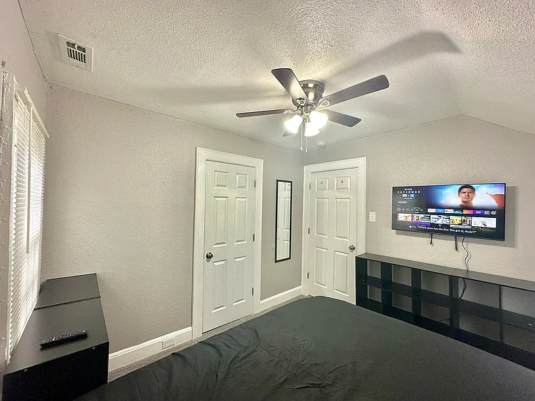 26 Afton Pkwy #1 — Photo 1