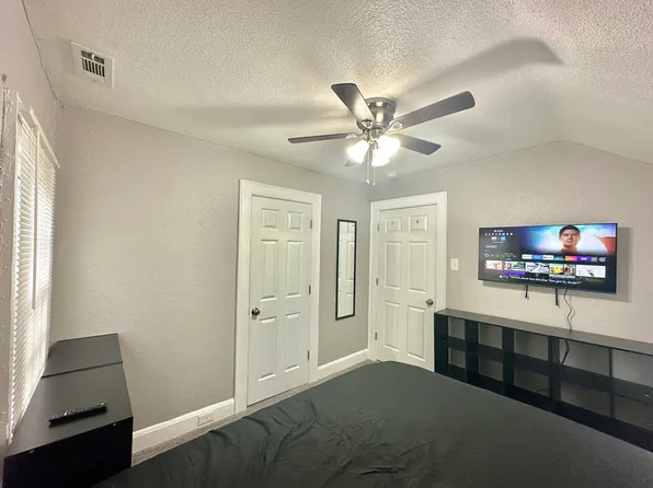 26 Afton Pkwy #1, Portsmouth, VA 23702