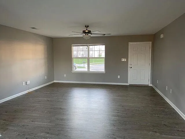 8133 Driftwood Loop — Photo 6