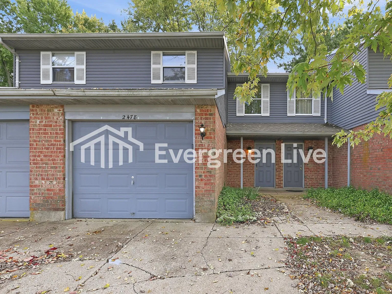 2 bed, 2.5 bath, 1232 sqft, $1,145 — Photo 2