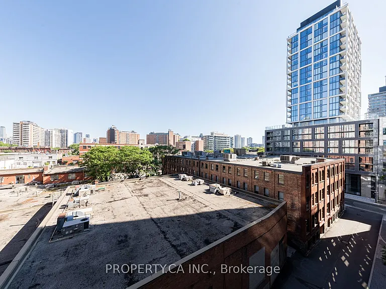 460 Adelaide St E #706 — Photo 22