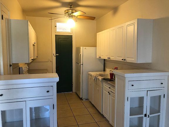 5th image of 2070 McGregor Blvd #C