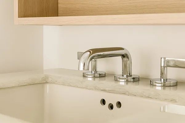 Rented by MNS | media 14