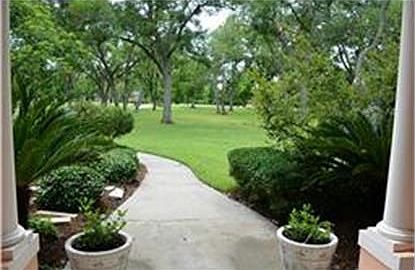 2nd image of 4010 River Forest Dr