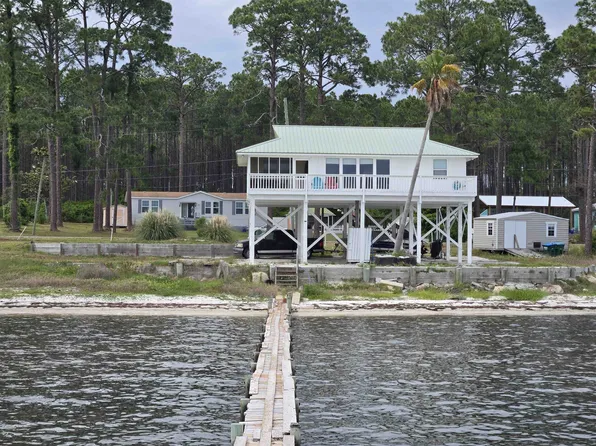 3150 Highway 98, Lanark Village, FL 32323