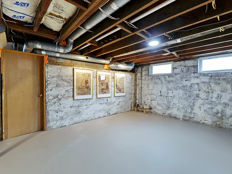 205 Island Rd — Photo 27