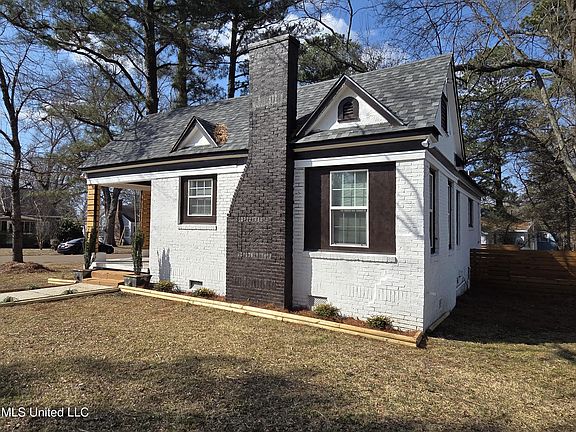 2nd image of 404 Downing St