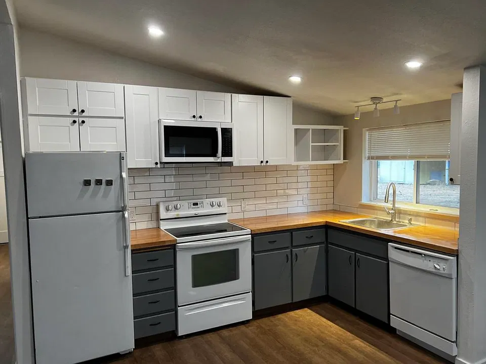 59877 Cheyenne Rd