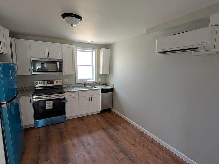 429 Tolland Tpke — Photo 6