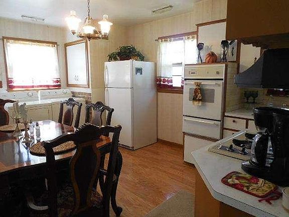 5th image of 1717 23rd St