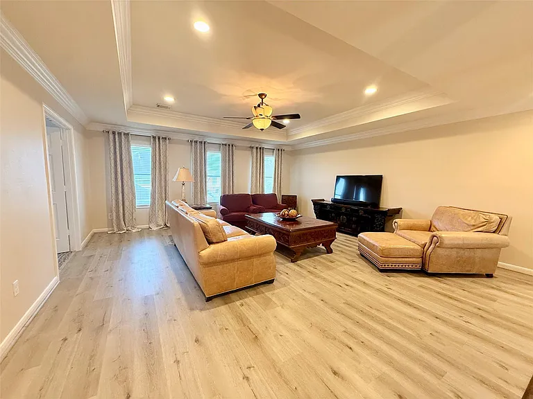 3514 Pickering Ln — Photo 15